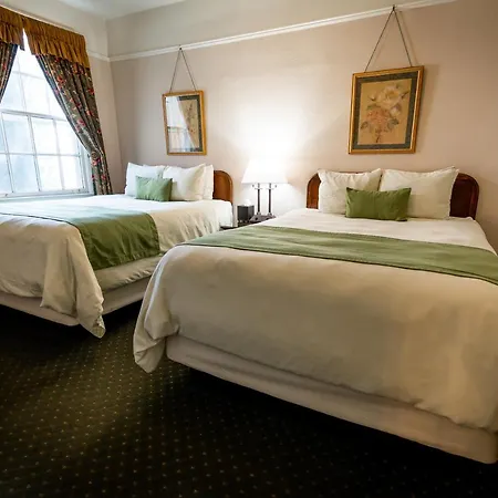 The Hotel Paisano Marfa Room photo
