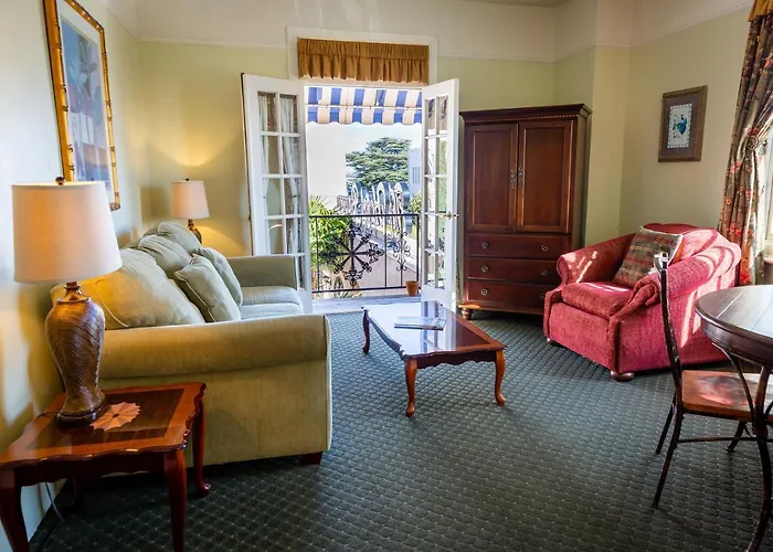 The Hotel Paisano